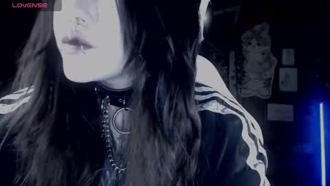 Snapshot of chloe_crystall_killer chatting on March 2026 04:49:02 AM chloe_crystall_killer online show from March 2026 04:49:02 AM