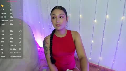 Chloe  online show from March 2025 02:32:01 AM