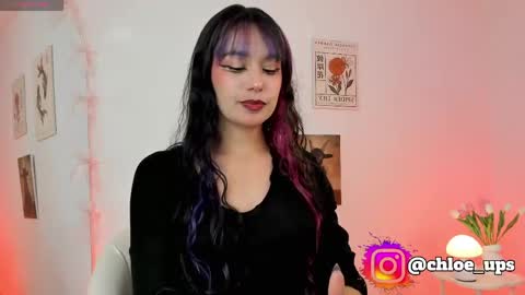 Snapshot of chloe_evans12 chatting on April 2026 06:27:01 AM Chloe online show from April 2026 06:27:01 AM