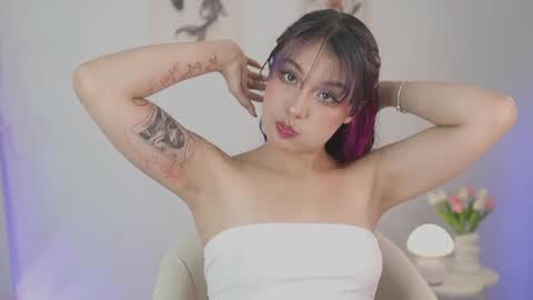 Chloe  online show from May 2026 03:48:02 AM