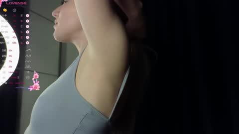 Snapshot of chloe_guidry chatting on February 2025 05:42:02 AM Arianaa Mourrr online show from February 2025 05:42:02 AM