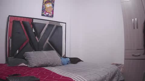 Chloe and Danna online show from December 2025 05:23:01 AM