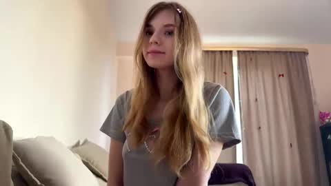 hloe online show from March 2026 01:07:02 PM