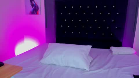 chloe_sterling online show from March 2026 08:31:01 PM