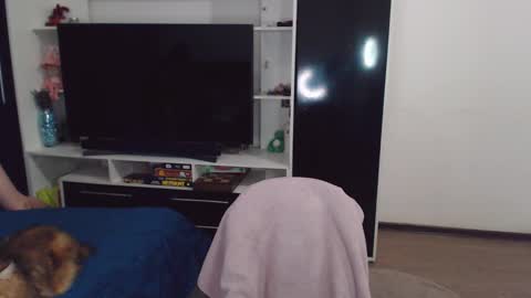 Snapshot of chloe_sunny chatting on February 2025 09:49:01 PM Chloe online show from February 2025 09:49:01 PM