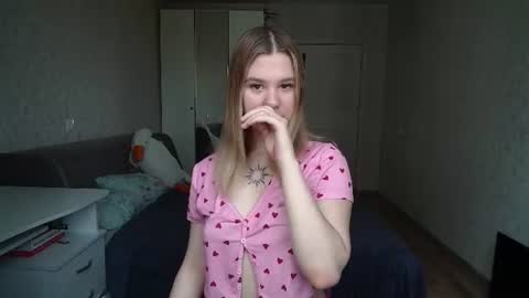 Chloe online show from July 2026 05:02:02 AM