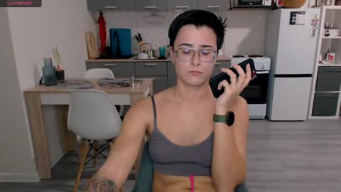 Eva and Sandra online show from December 2024 06:39:01 PM