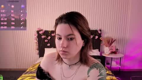 Snapshot of chloebloss0m chatting on January 2026 02:47:02 AM Boni online show from January 2026 02:47:02 AM