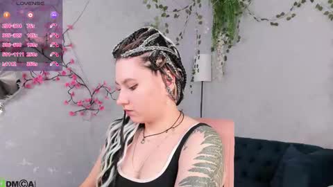 Snapshot of chloebloss0m chatting on February 2026 06:26:01 AM Boni online show from February 2026 06:26:01 AM