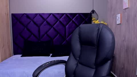 chloecampbell03 online show from October 2025 03:29:02 PM