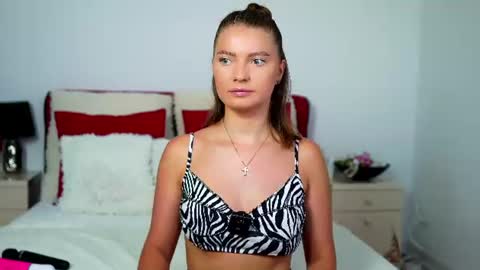 Chloe online show from July 2026 06:20:01 AM