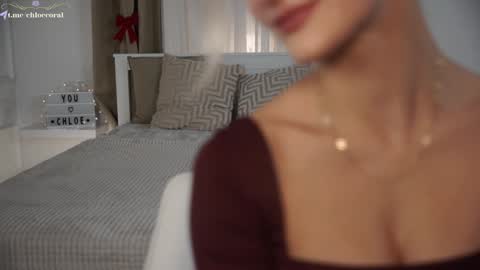 ChloeCoral online show from December 2024 08:00:01 PM