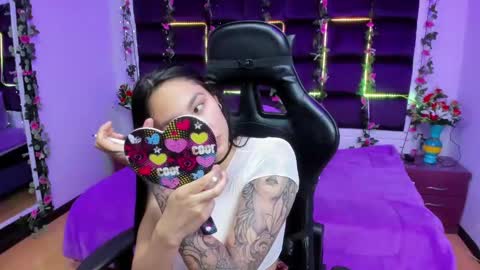 ChloeeThompson online show from February 2025 02:59:02 AM