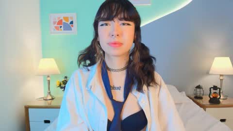 chloeesky online show from October 2025 03:12:02 PM