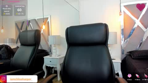 Snapshot of chloeharper_ chatting on September 2025 02:10:01 PM  Chloe Harper  online show from September 2025 02:10:01 PM