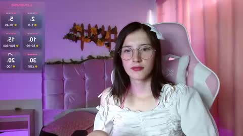 Snapshot of chloejohnsoon chatting on January 2025 10:30:02 PM Chloe online show from January 2025 10:30:02 PM