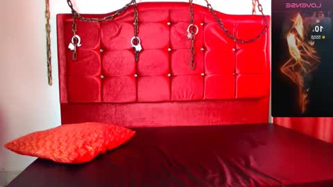 Snapshot of chloejohnsoon chatting on February 2025 08:56:01 PM Chloe online show from February 2025 08:56:01 PM