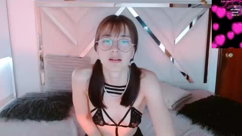 Snapshot of chloejohnsoon chatting on October 2025 02:58:02 PM Chloe online show from October 2025 02:58:02 PM