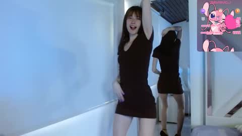 Snapshot of chloejohnsoon chatting on November 2025 09:15:02 PM Chloe online show from November 2025 09:15:02 PM