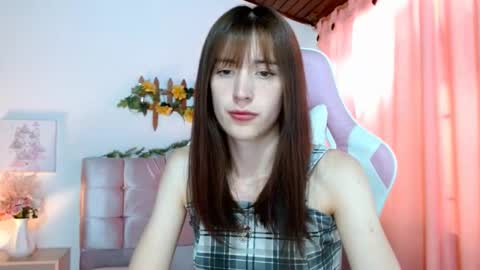 Snapshot of chloejohnsoon chatting on December 2025 09:34:02 PM Chloe online show from December 2025 09:34:02 PM