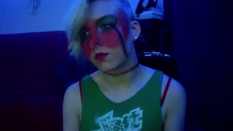 Snapshot of chloekissxo chatting on December 2024 04:28:01 PM Chloekissxo online show from December 2024 04:28:01 PM