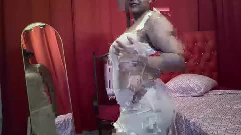 chloemariemtz online show from October 2025 10:34:02 PM