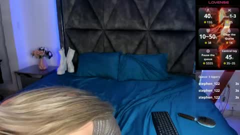 Snapshot of chloenix chatting on April 2026 04:35:01 AM Chloe Nix online show from April 2026 04:35:01 AM