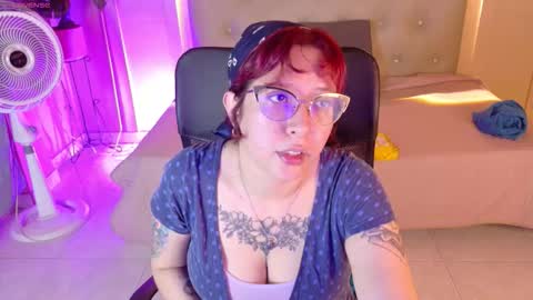 Chloe rosse online show from December 2025 01:21:02 AM