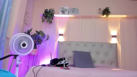 Snapshot of chloerossee chatting on April 2026 01:22:02 AM Chloe rosse online show from April 2026 01:22:02 AM