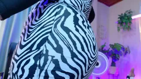 Snapshot of chloerossee chatting on April 2026 01:28:02 AM Chloe rosse online show from April 2026 01:28:02 AM