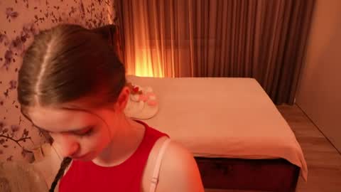 Snapshot of chloespark chatting on May 2026 08:14:01 PM Chloe online show from May 2026 08:14:01 PM