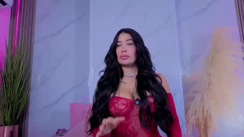 Snapshot of chlooee_ chatting on April 2026 01:44:01 AM Chlooe online show from April 2026 01:44:01 AM