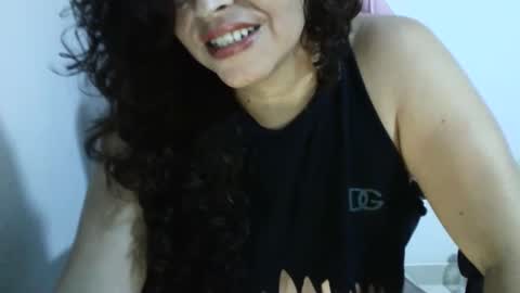 chochohot45 online show from October 2025 01:52:01 PM