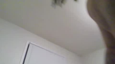 lightchocolate online show from February 2026 01:23:01 AM