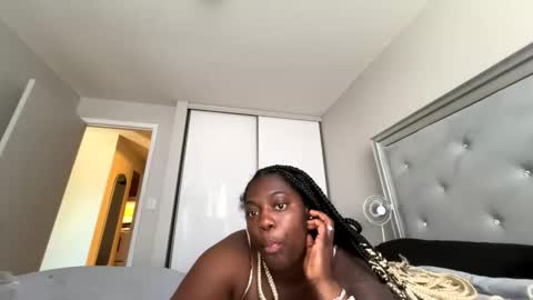 Snapshot of choclattee24 chatting on April 2026 06:54:02 PM lightchocolate online show from April 2026 06:54:02 PM