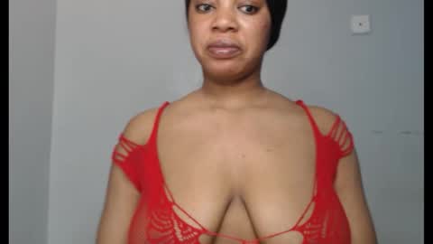 Snapshot of choco_chocox chatting on September 2025 06:57:02 AM ESTHER online show from September 2025 06:57:02 AM