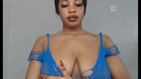 Snapshot of choco_chocox chatting on September 2025 07:53:01 AM ESTHER online show from September 2025 07:53:01 AM