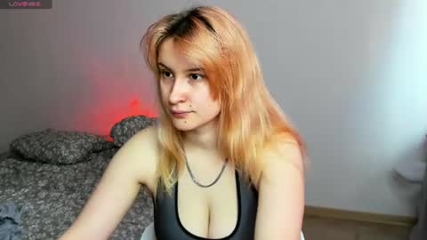 choco_meowx online show from June 2026 10:01:01 AM