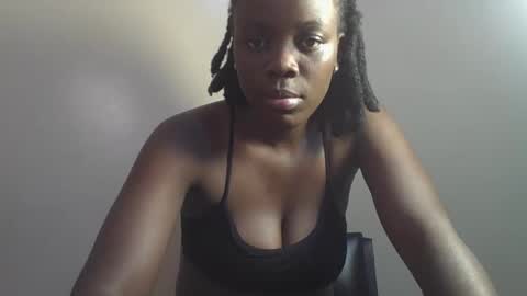 Snapshot of choco_velvet chatting on March 2026 03:48:02 PM Sly online show from March 2026 03:48:02 PM