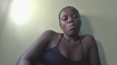 Snapshot of choco_velvet chatting on April 2026 08:26:01 AM Sly online show from April 2026 08:26:01 AM