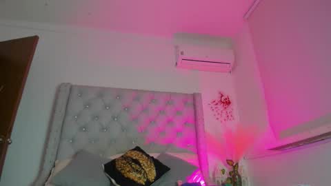 chocobunny1 online show from November 2025 12:16:02 PM