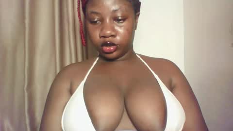 chocolateassgirl61 online show from December 2025 06:04:01 PM