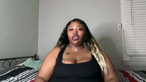 Snapshot of chocolatebunnyxx69 chatting on March 2026 01:00:02 AM Melina online show from March 2026 01:00:02 AM