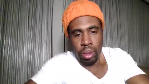 Snapshot of chocolatedolla chatting on April 2026 02:49:01 AM chocolatedolla online show from April 2026 02:49:01 AM