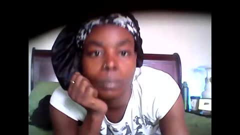 chocolatedrop_ online show from October 2025 01:10:02 PM