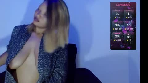 chocolatemilkebony online show from January 2025 11:43:02 AM