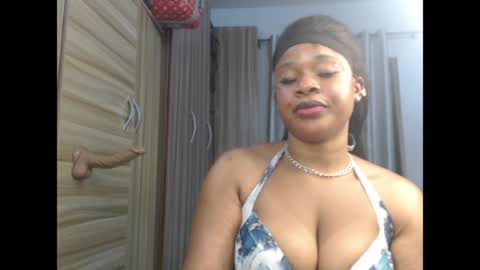 Snapshot of chocox_petitqueen chatting on July 2026 07:23:02 AM ethereal online show from July 2026 07:23:02 AM