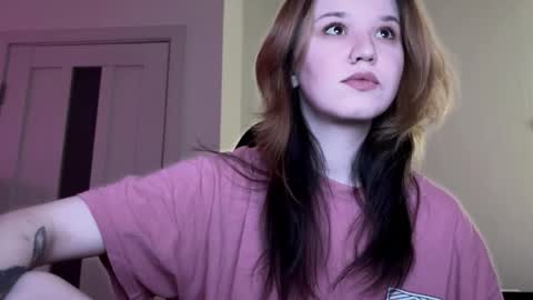 Snapshot of choimia chatting on December 2025 10:19:01 PM Lissa online show from December 2025 10:19:01 PM