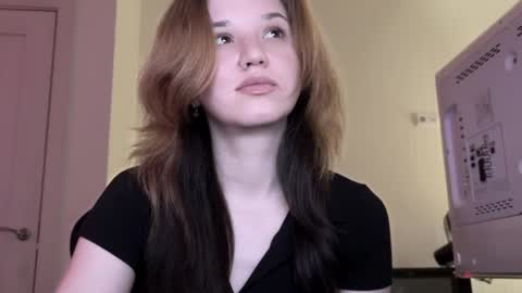 Snapshot of choimia chatting on December 2025 02:20:02 AM Lissa online show from December 2025 02:20:02 AM