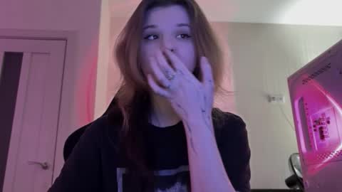 Snapshot of choimia chatting on February 2026 03:57:01 PM Lissa online show from February 2026 03:57:01 PM